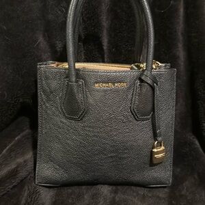 Michael kors mini bag